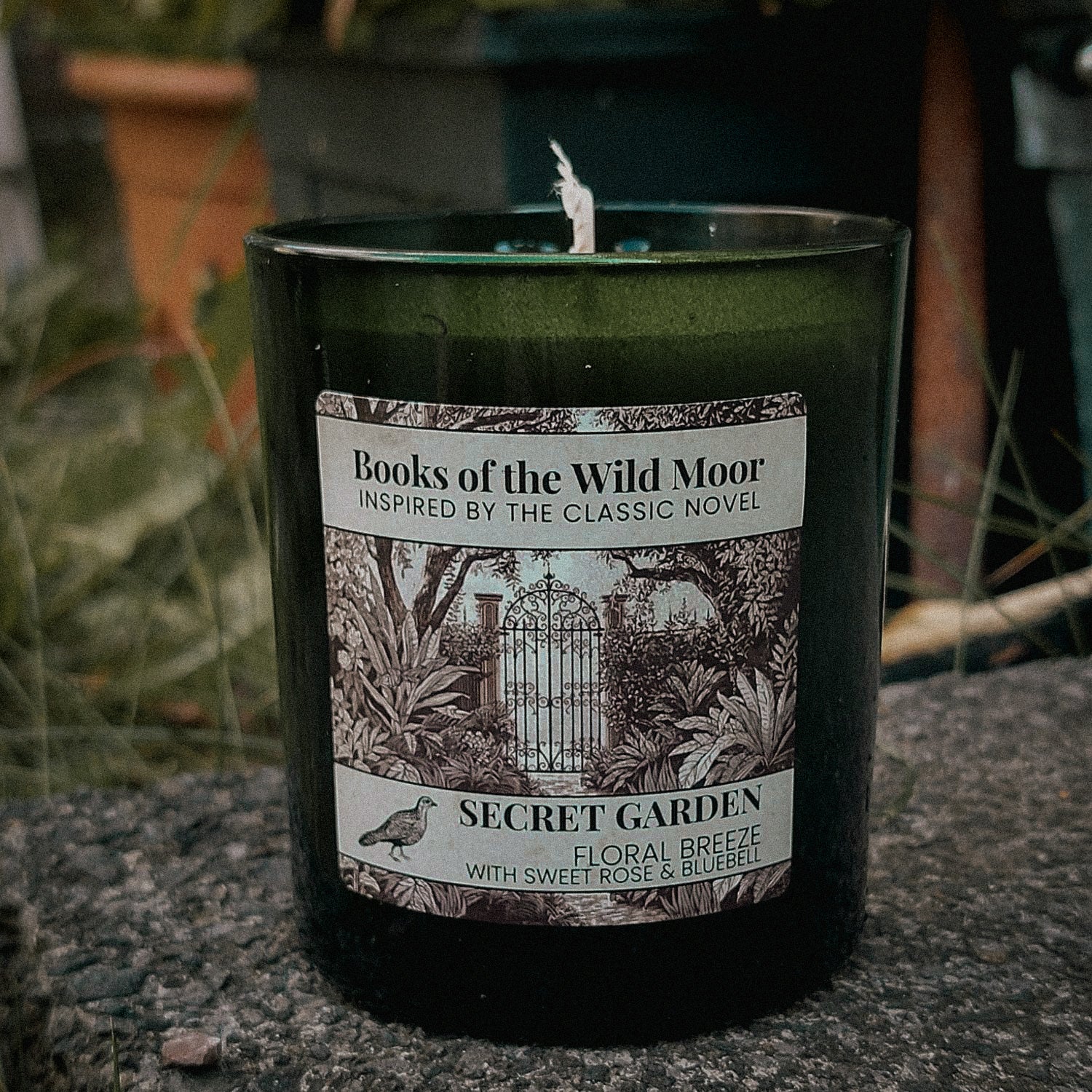 Secret Garden Candle in English country garden